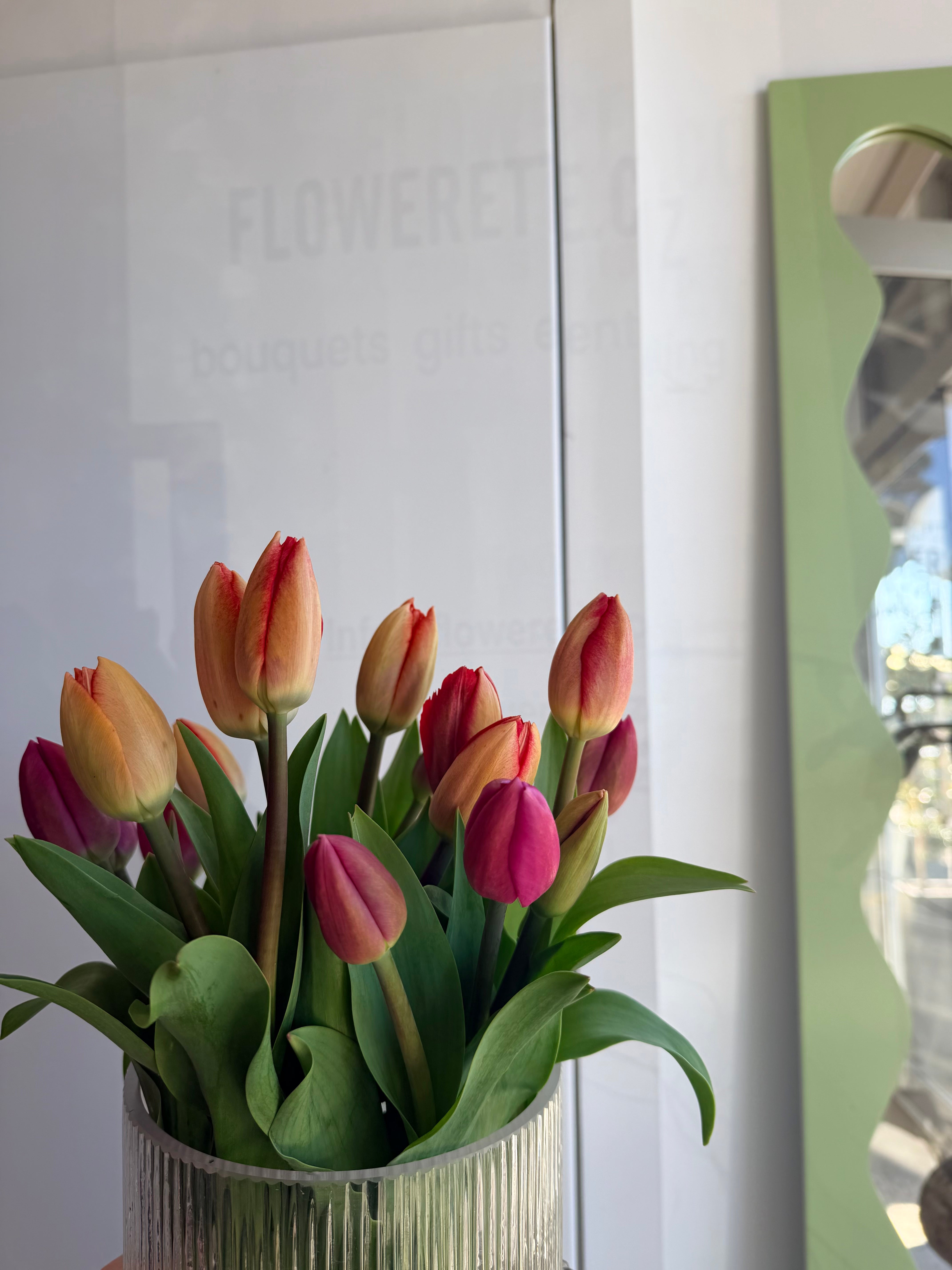 Tulip En Masse