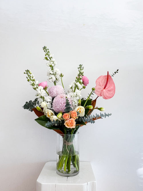 Load image 1 in gallery view. Flowerette Signature Bouquet